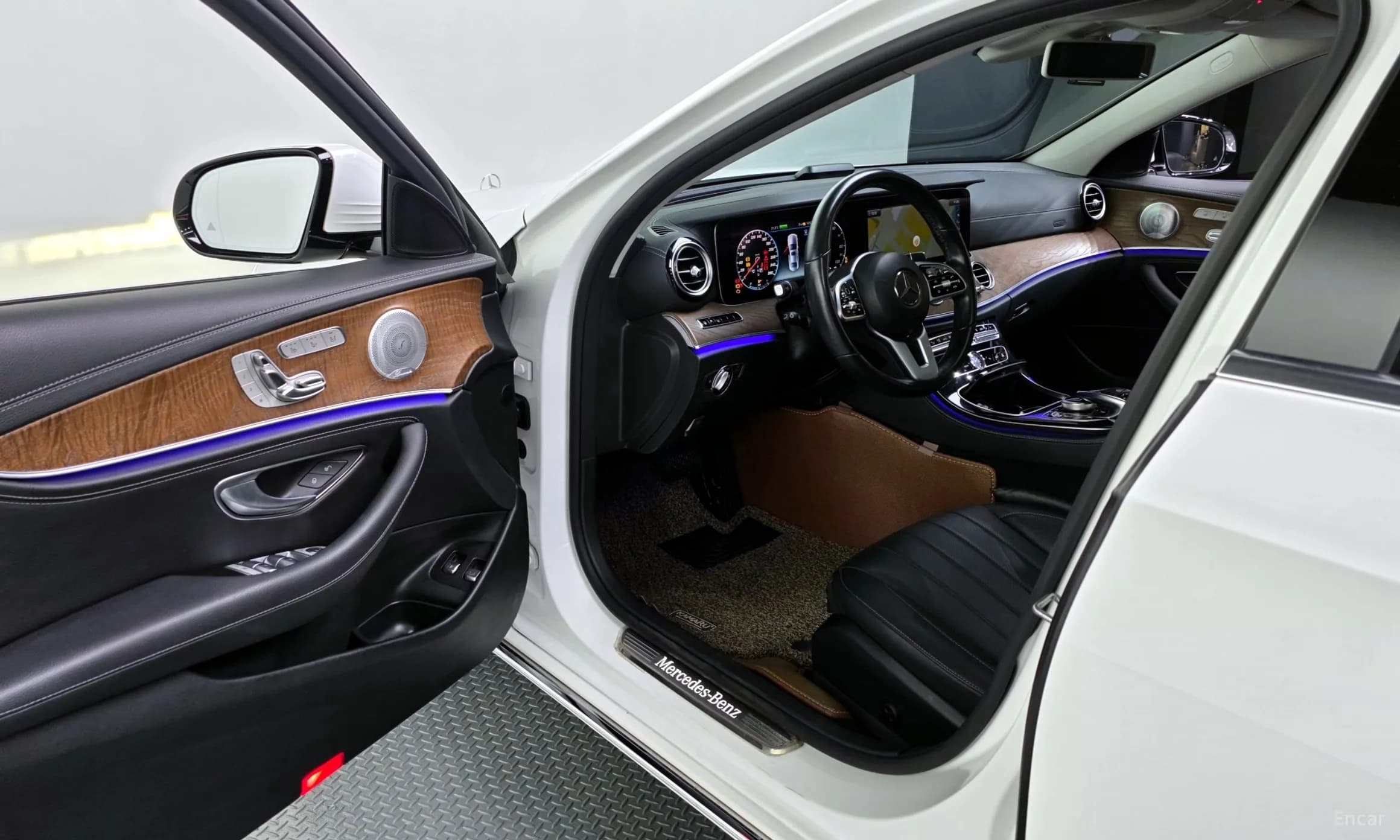 E-Class W213