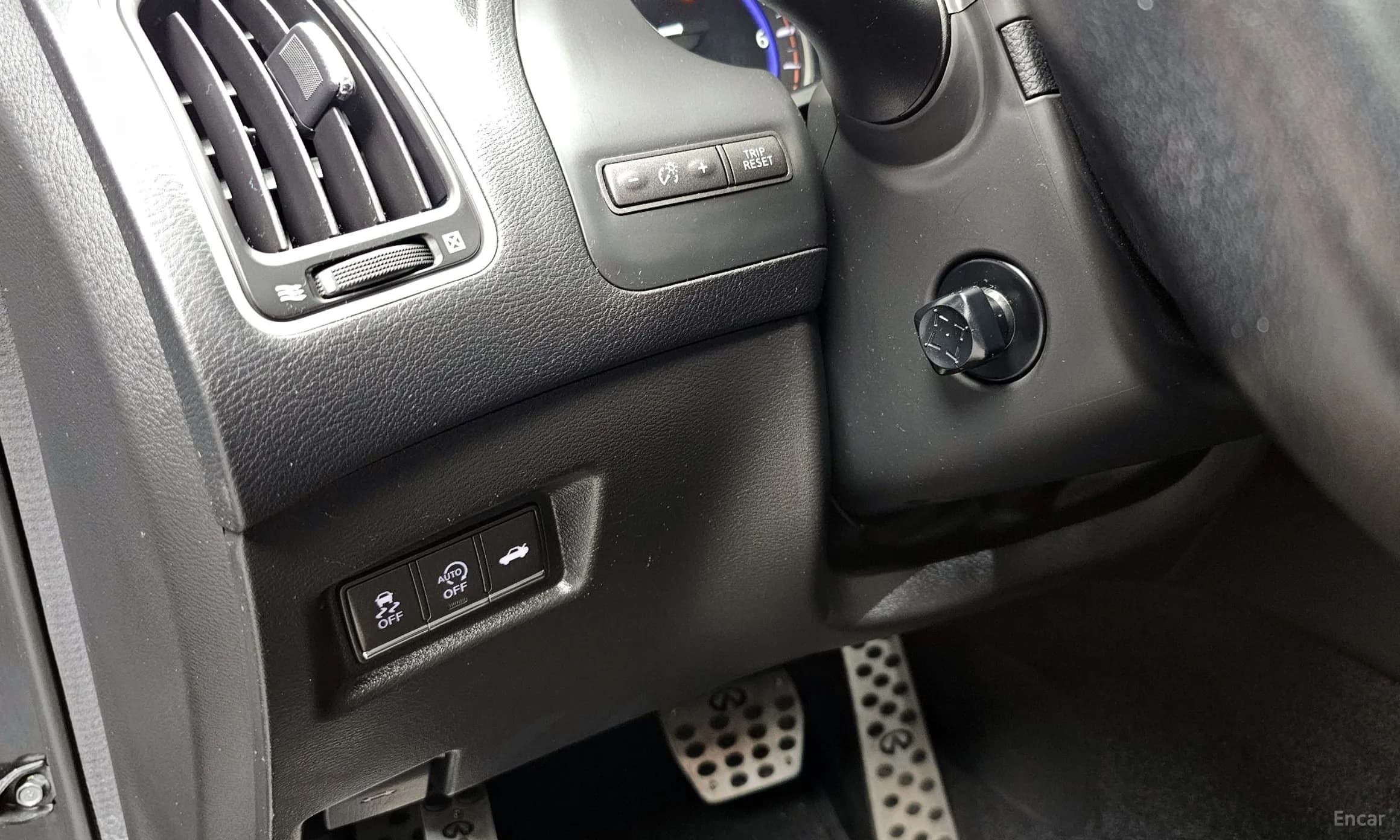 Q50