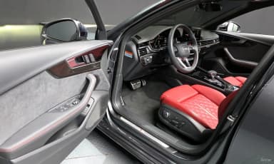 S4 (B9)