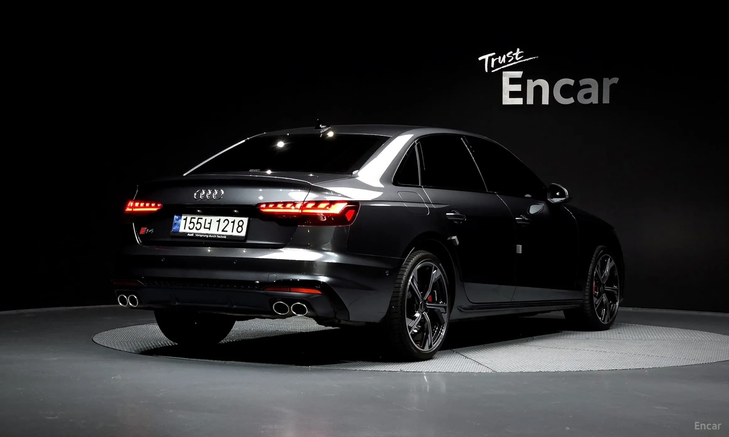 S4 (B9)