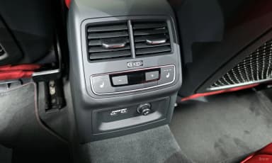 S4 (B9)