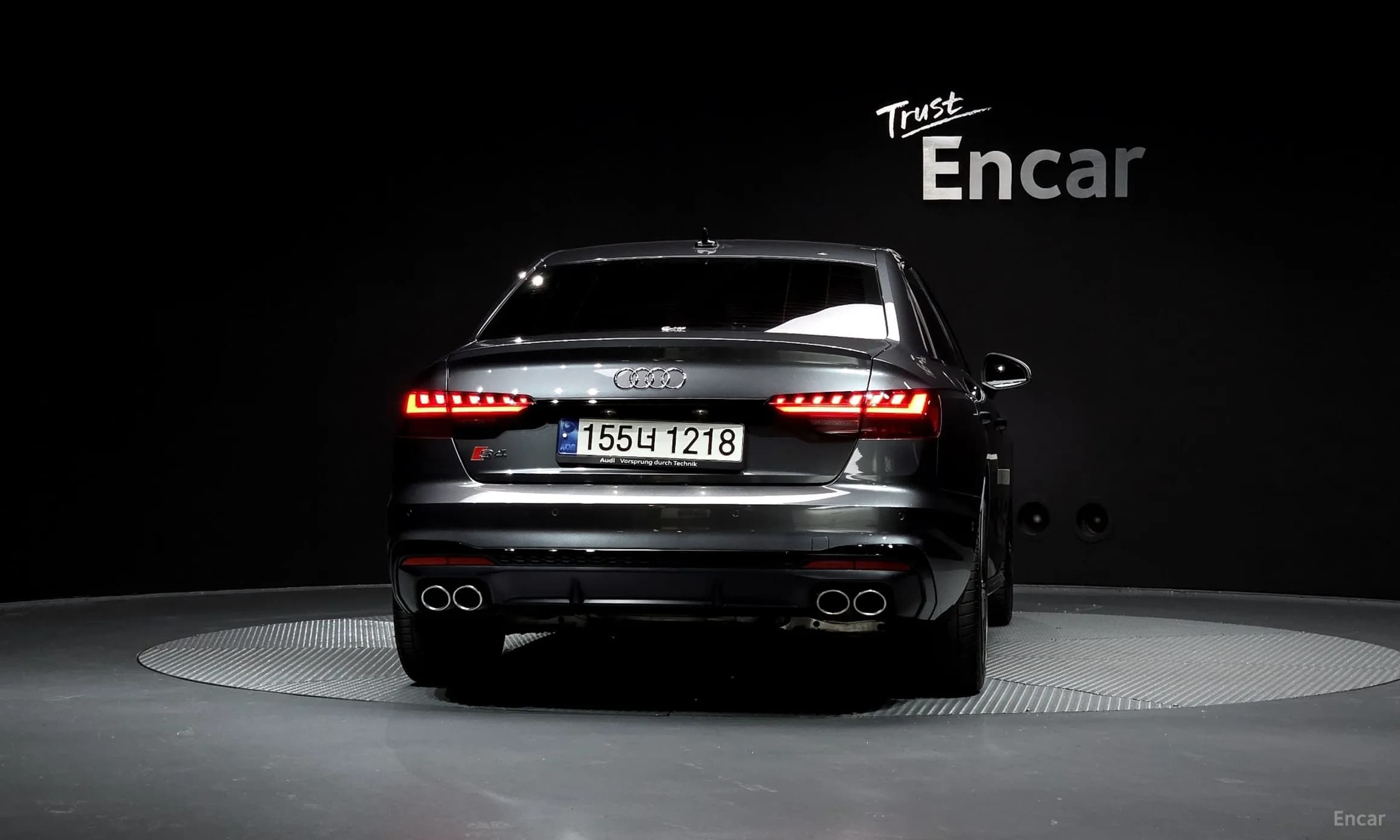 S4 (B9)