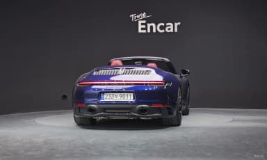 911 (992)