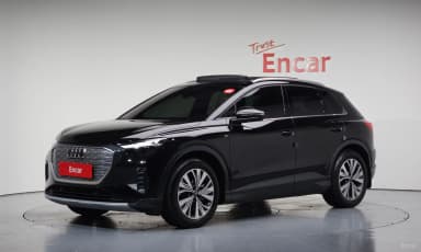 Q4 e-tron (F4)