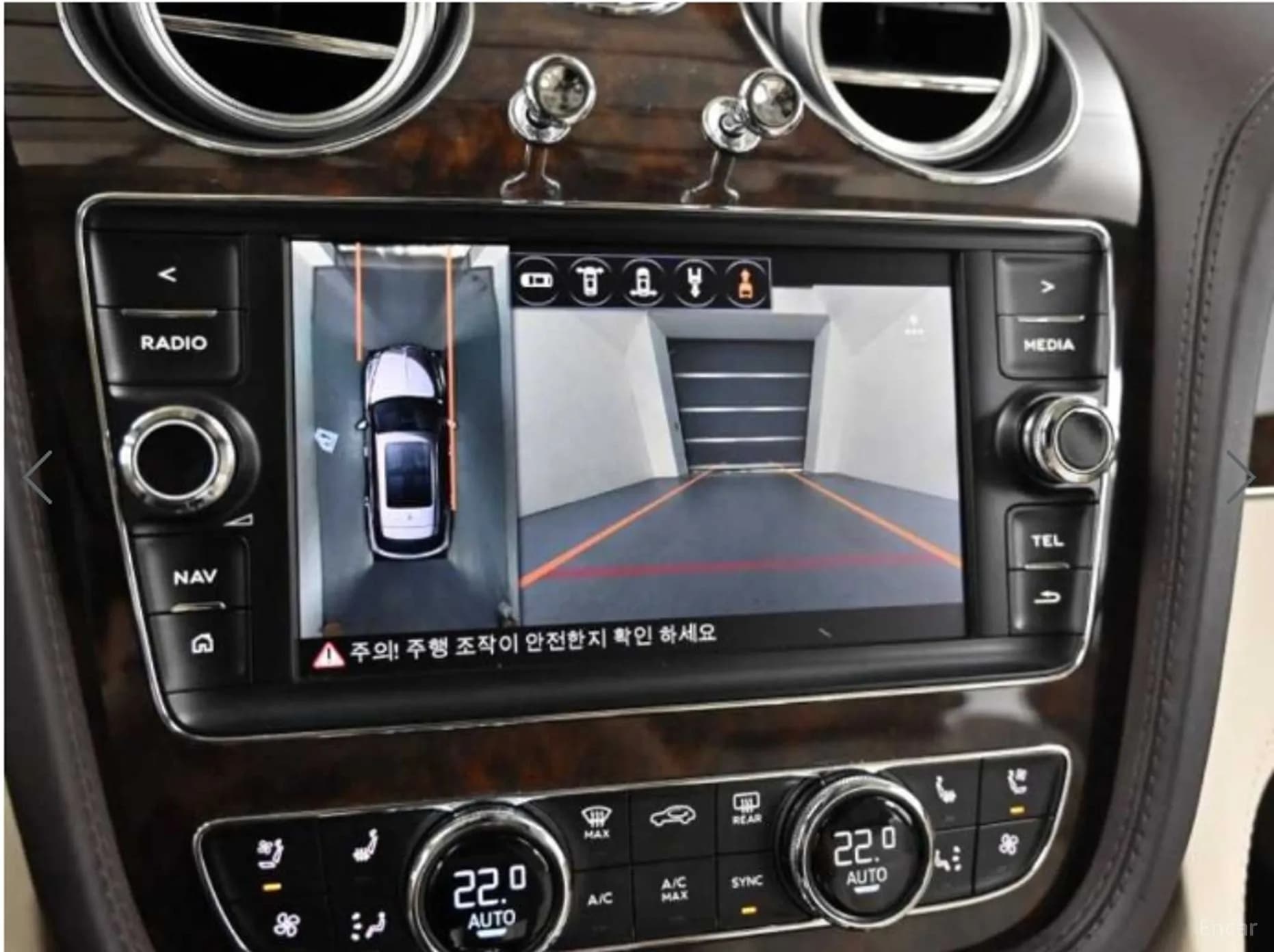 Bentayga
