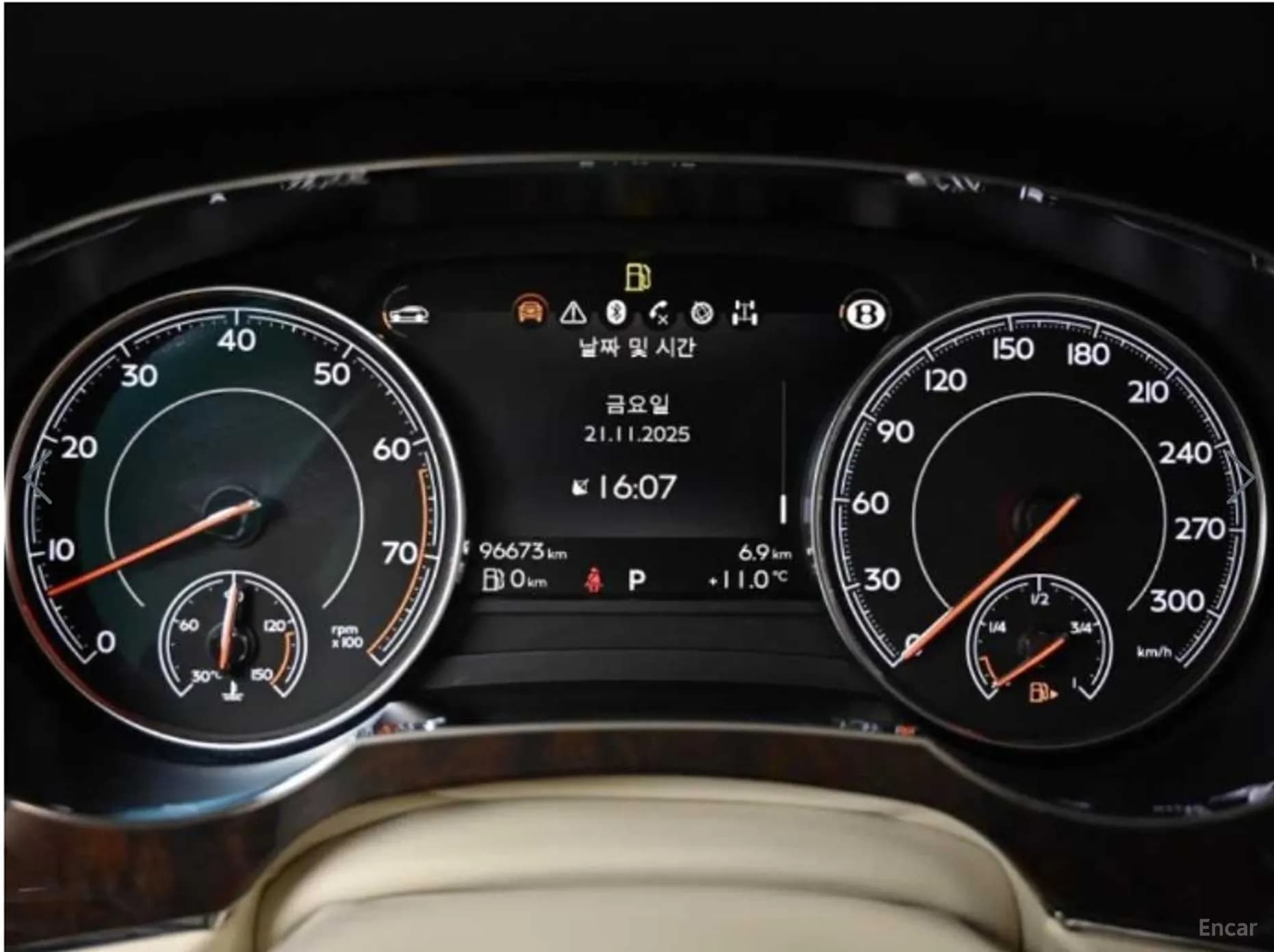 Bentayga