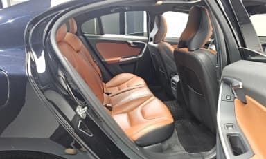 S60