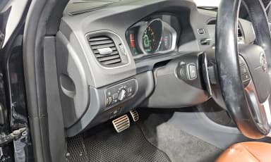 S60