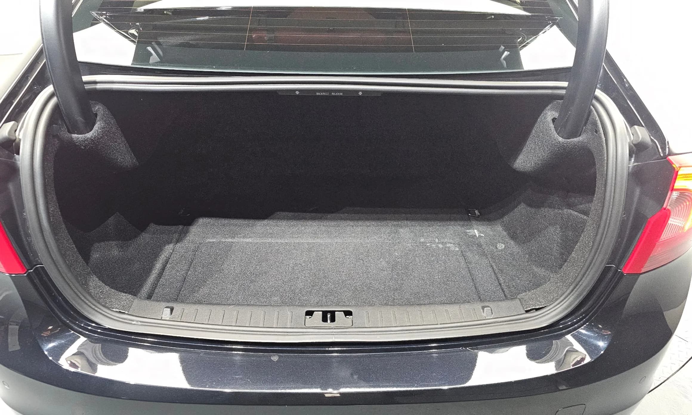 S60