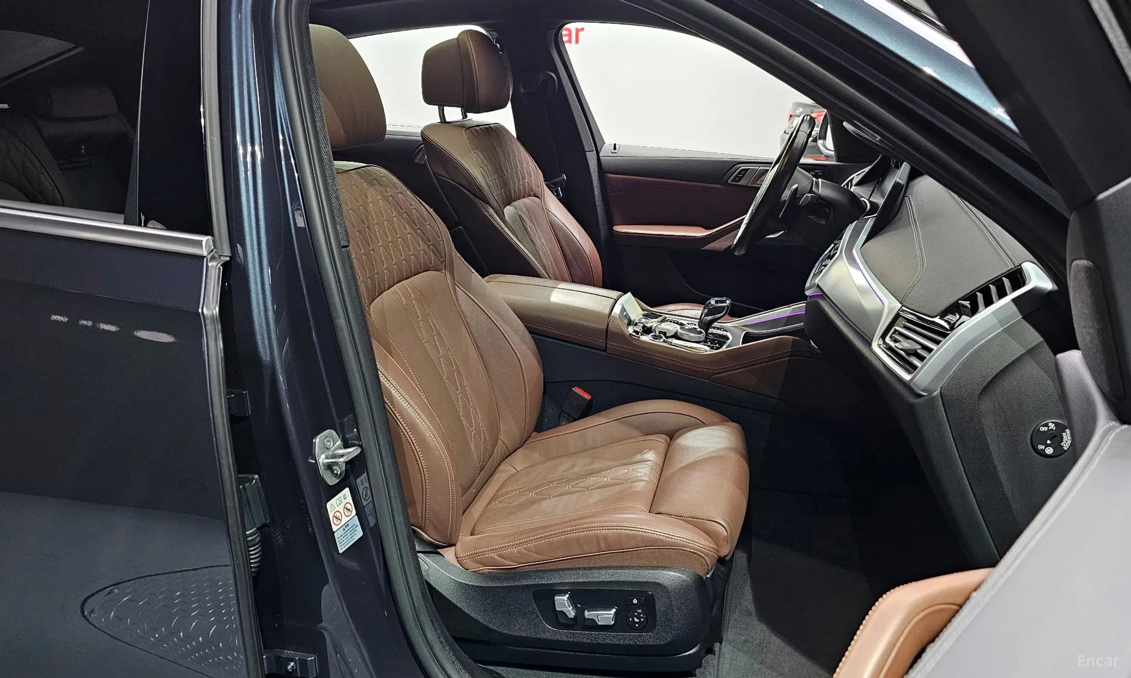 X6 (G06)