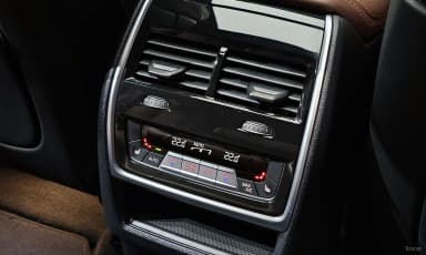 X6 (G06)