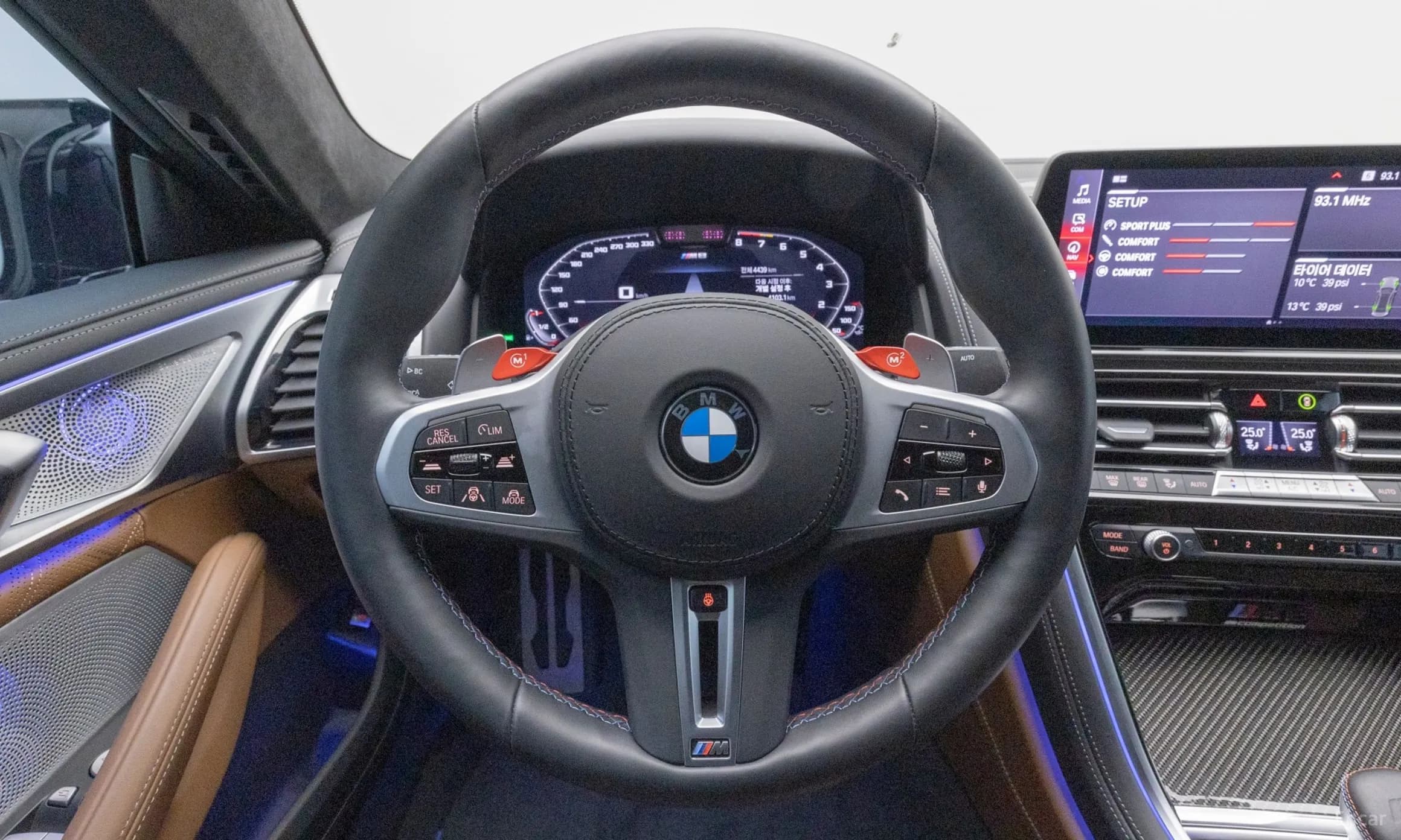 M8 (G15)