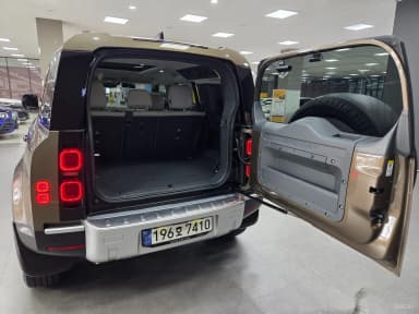 Defender (L663)