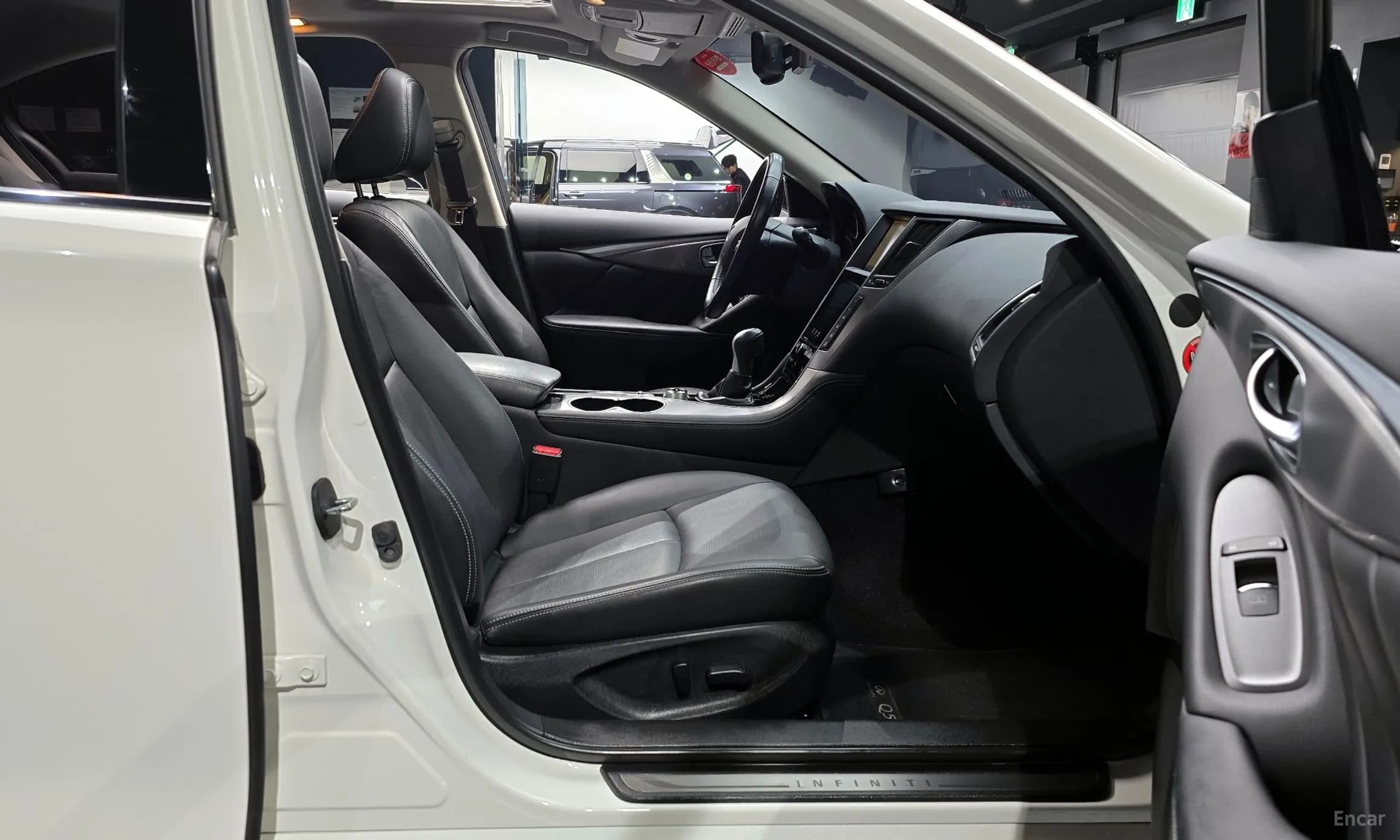 Q50