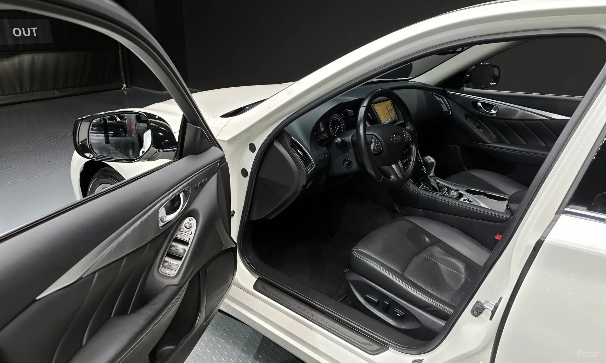 Q50