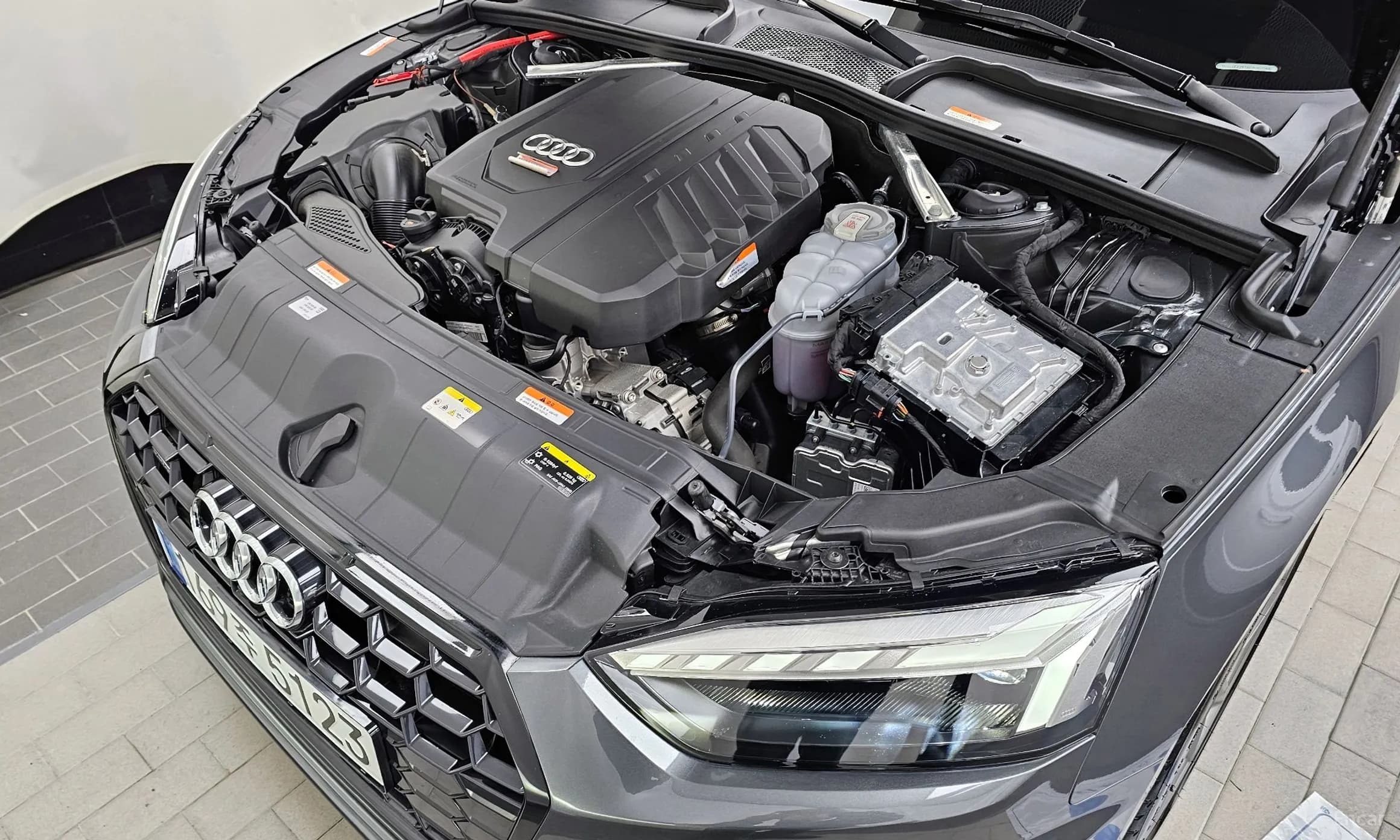 A5 (F5)
