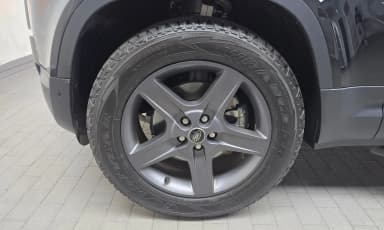 Defender (L663)