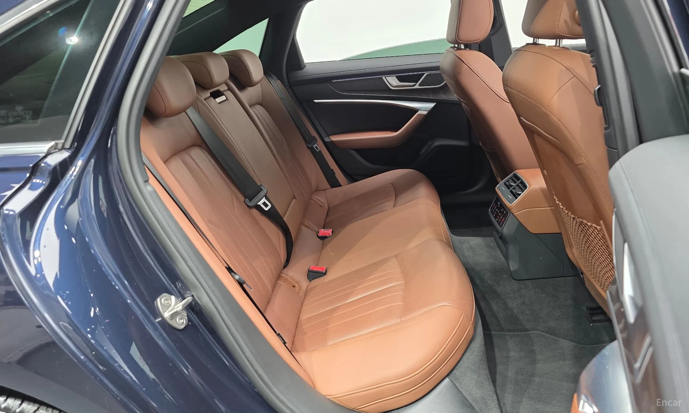 A6 (C8)