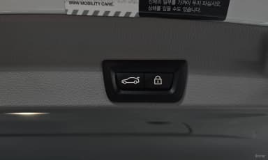Series 4 (F32)