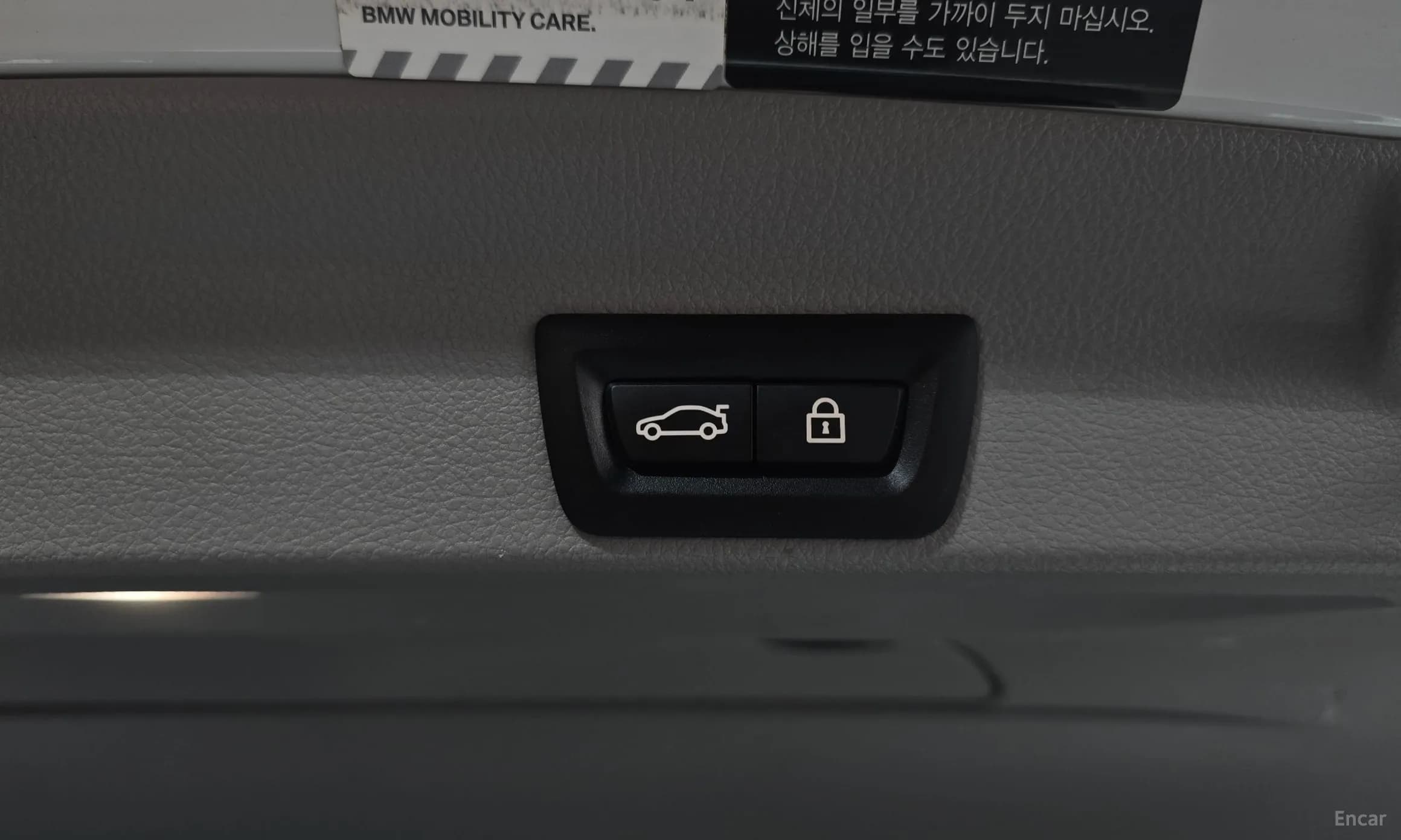 Series 4 (F32)