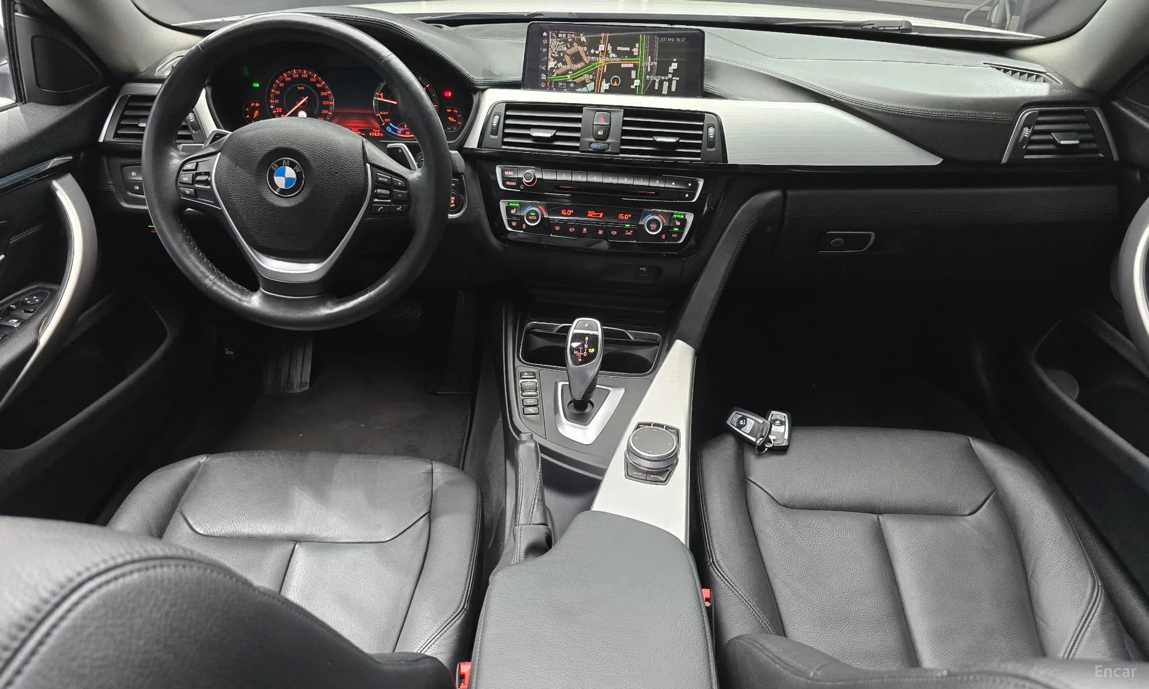 Series 4 (F32)