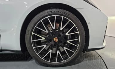 Panamera (972)