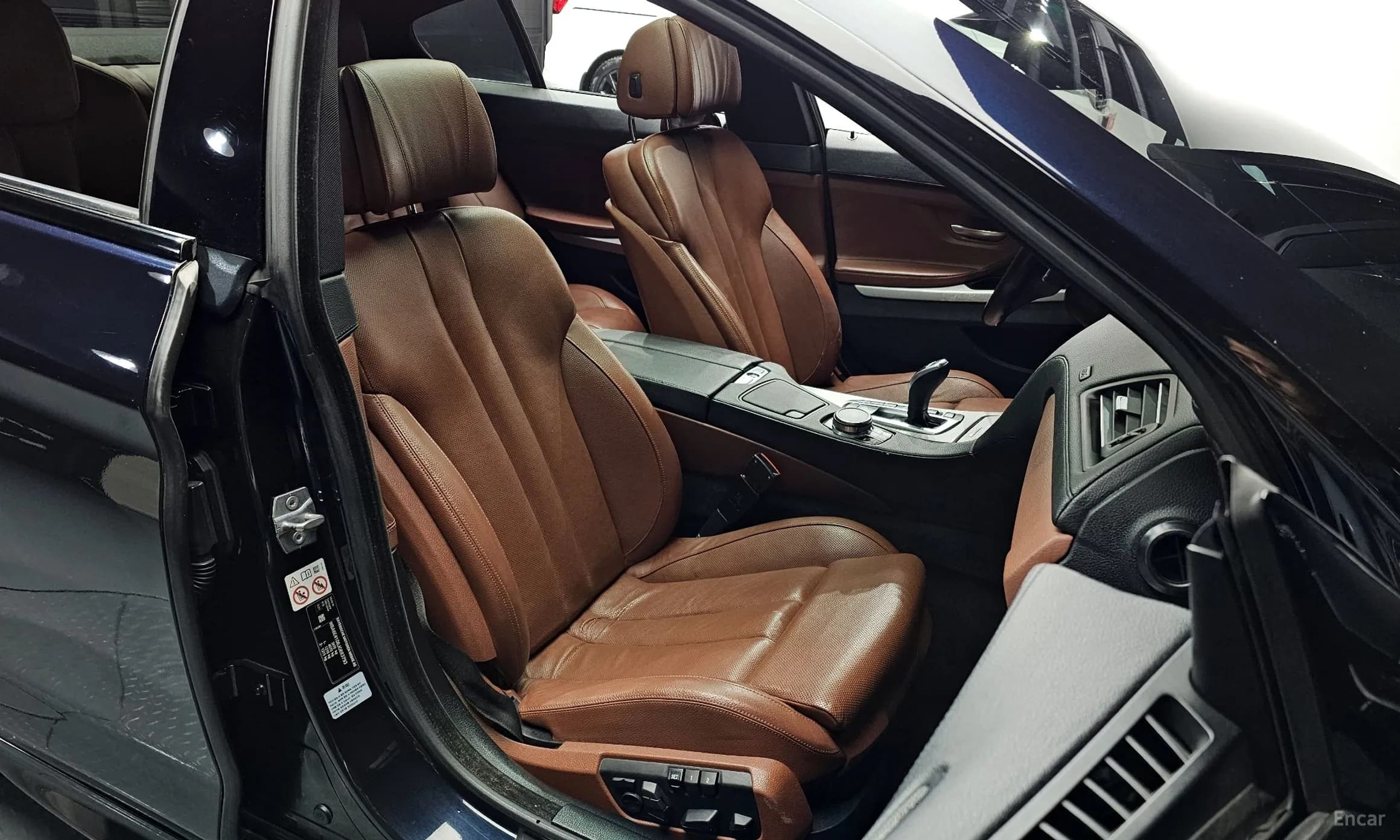 6 Series (F12)