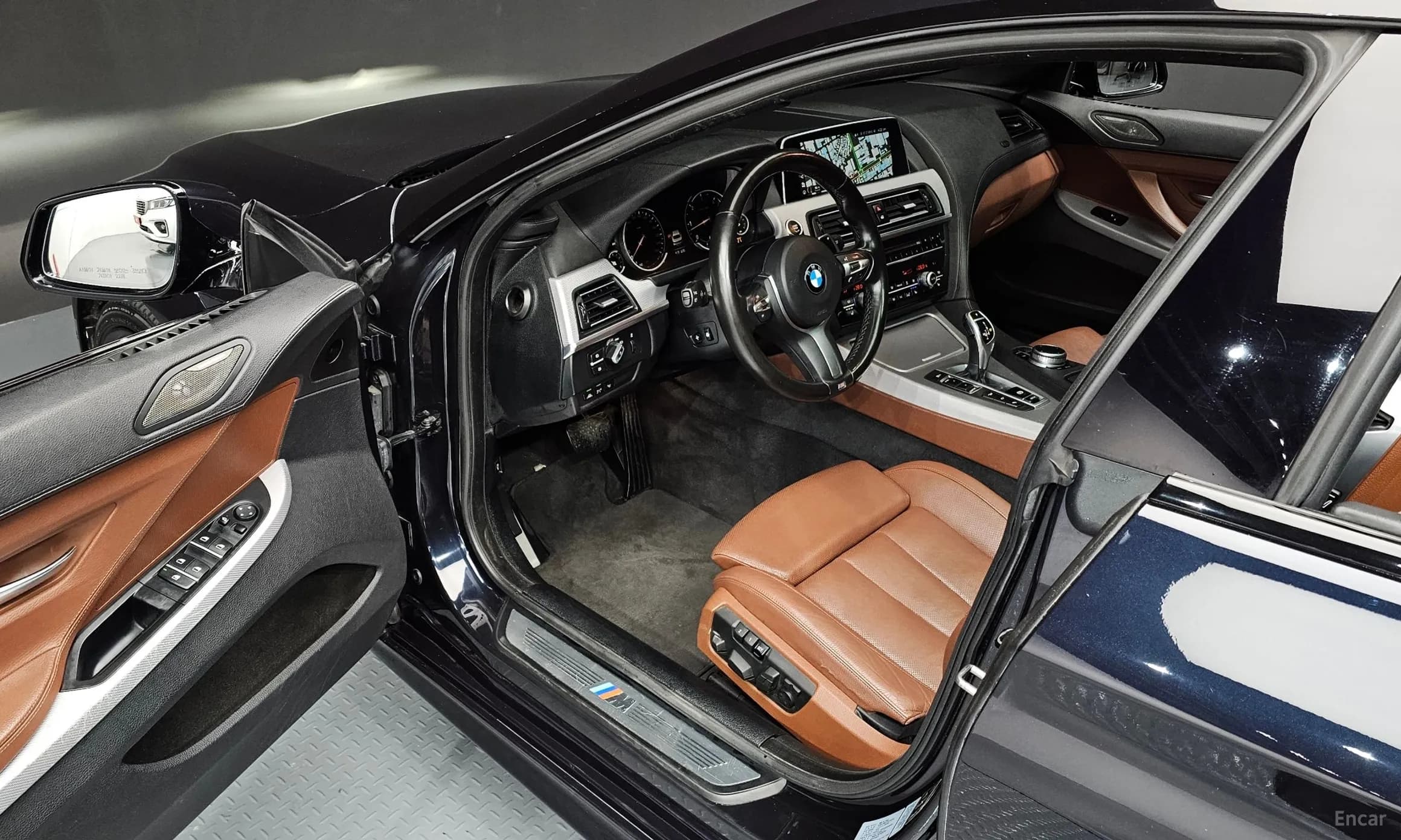 6 Series (F12)