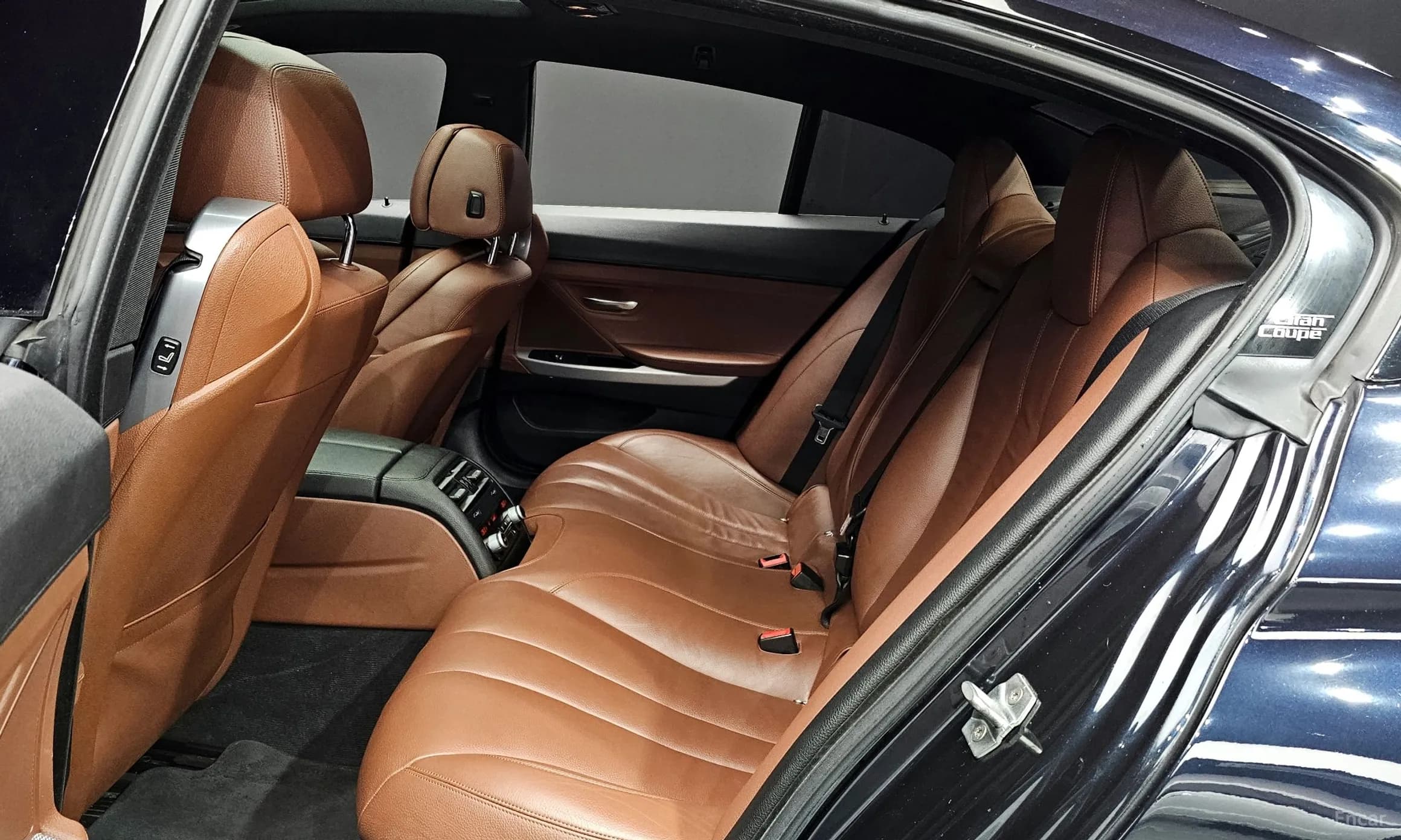 6 Series (F12)