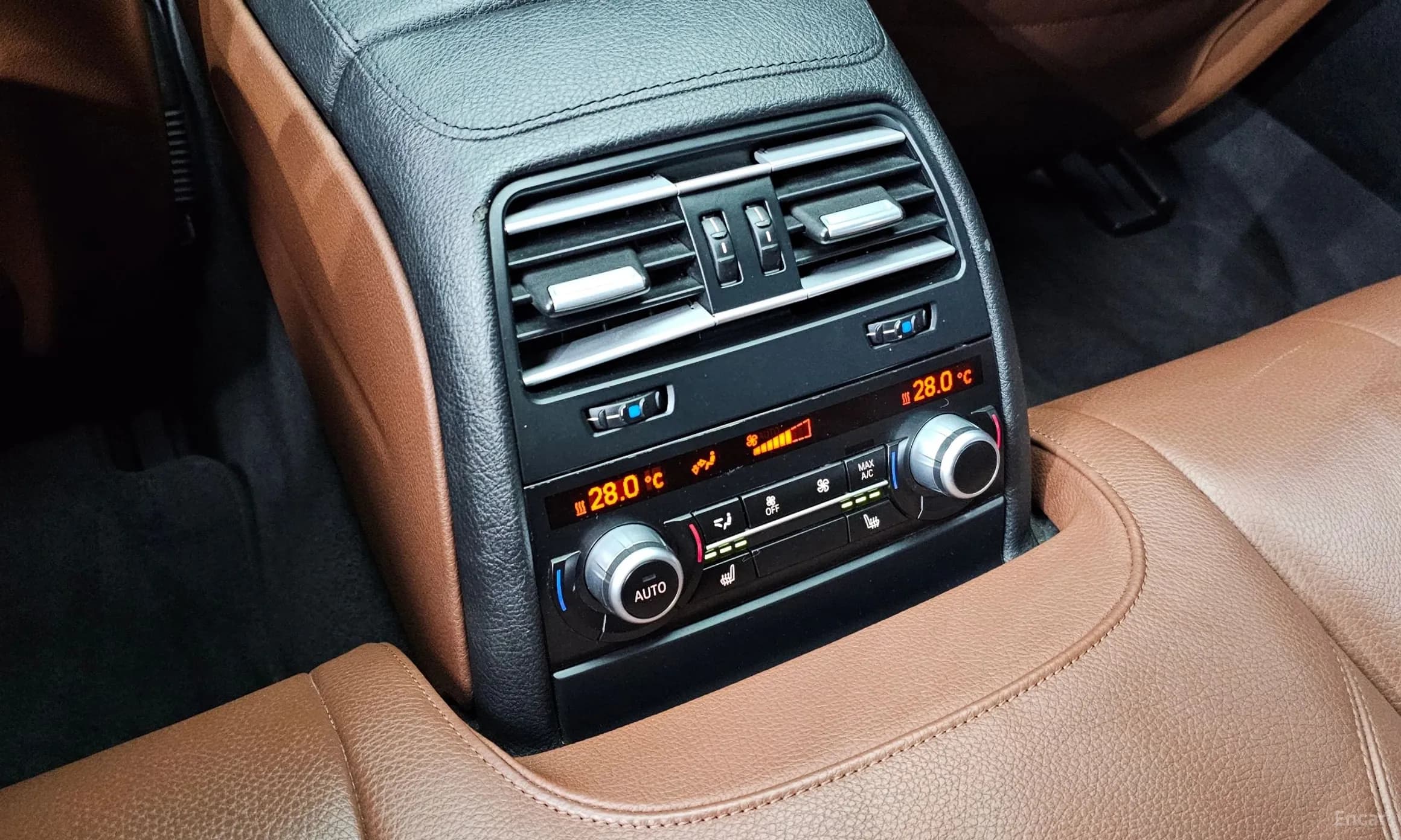 6 Series (F12)