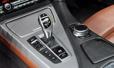 6 Series (F12)