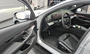 5 Series (G60)