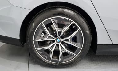 5 Series (G60)