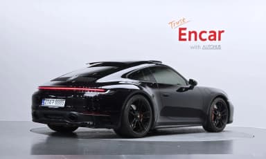 911 (992)