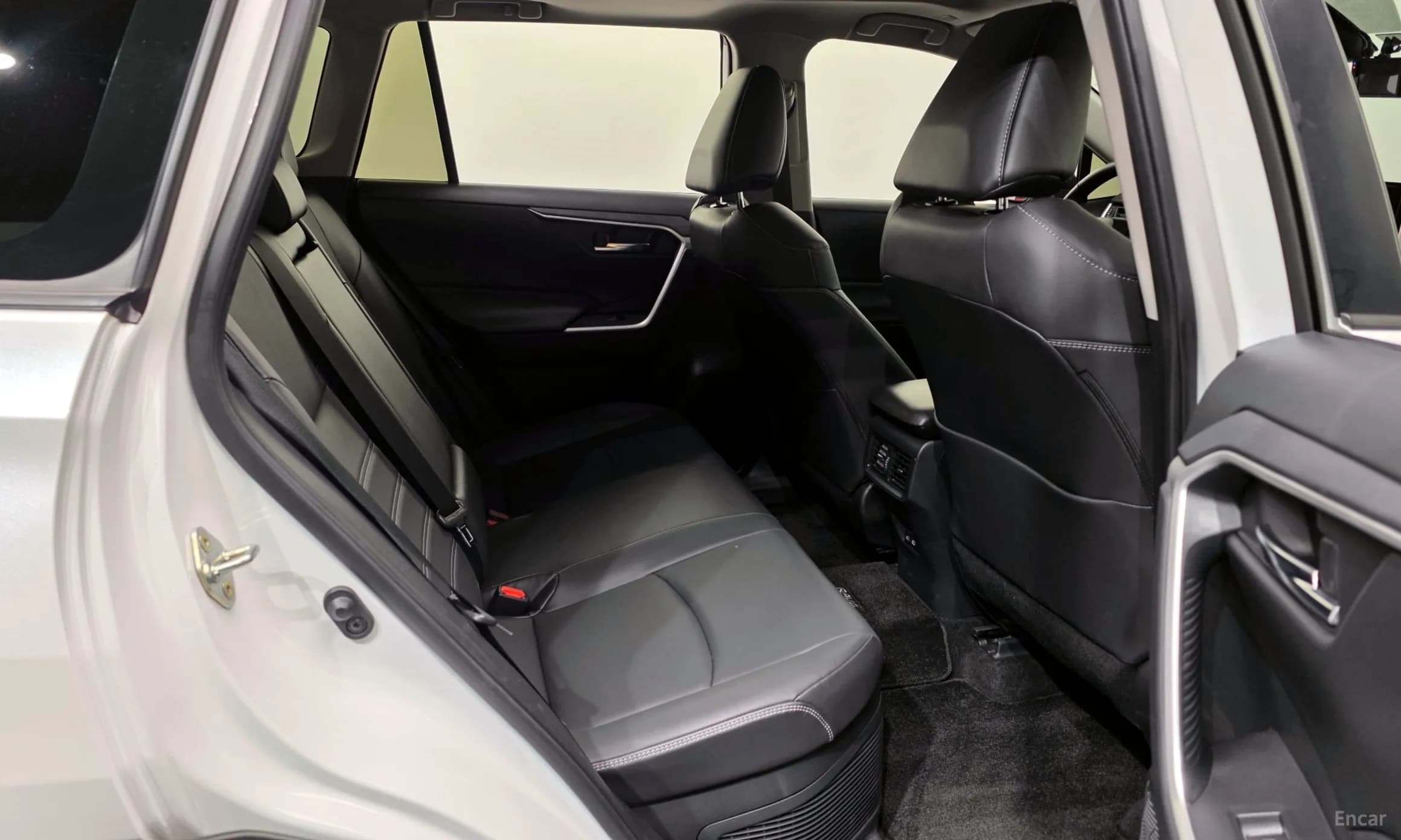 RAV4 5th Generation