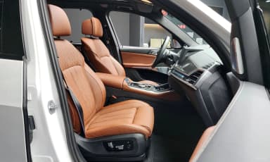 X5 (G05)