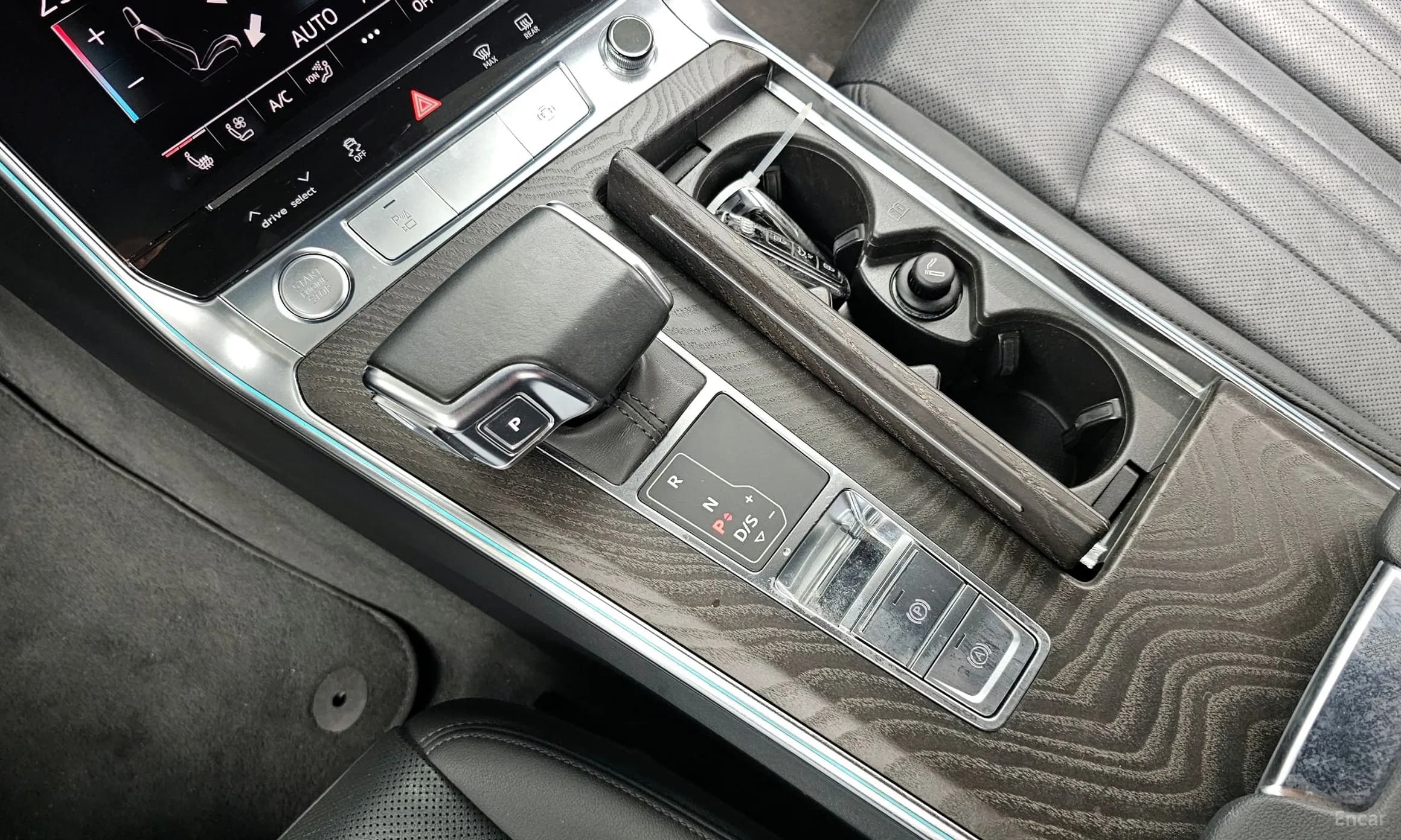 A6 (C8)