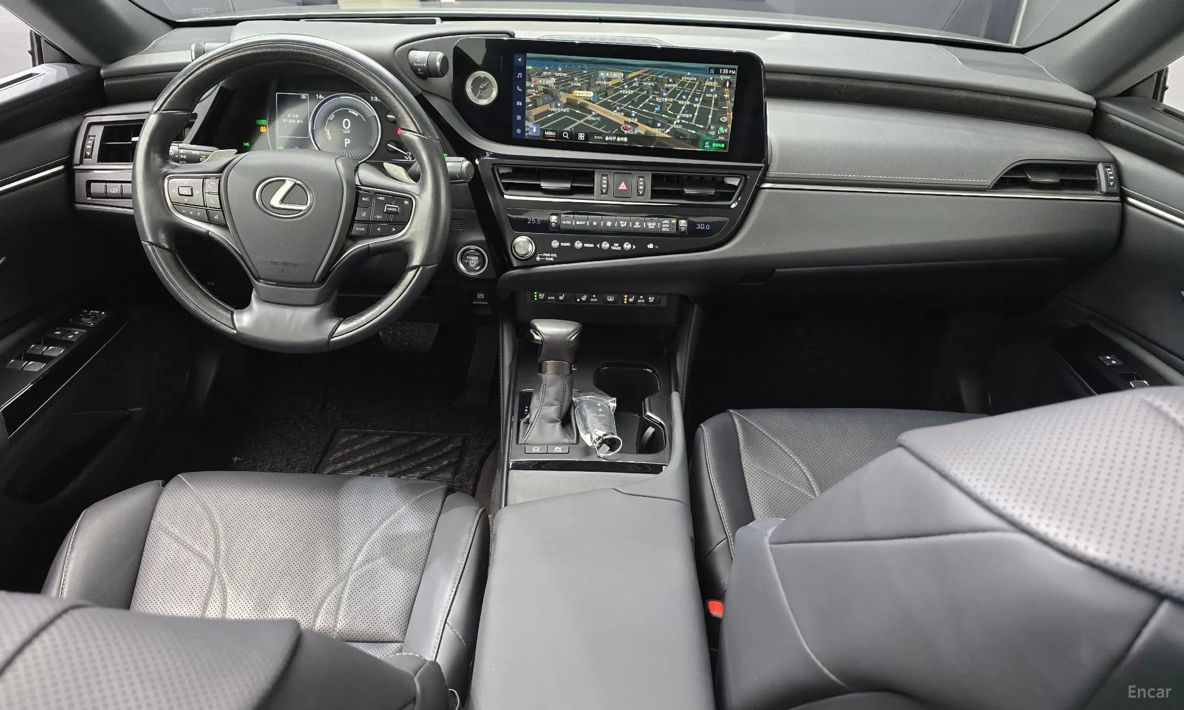 ES300h 7th Generation
