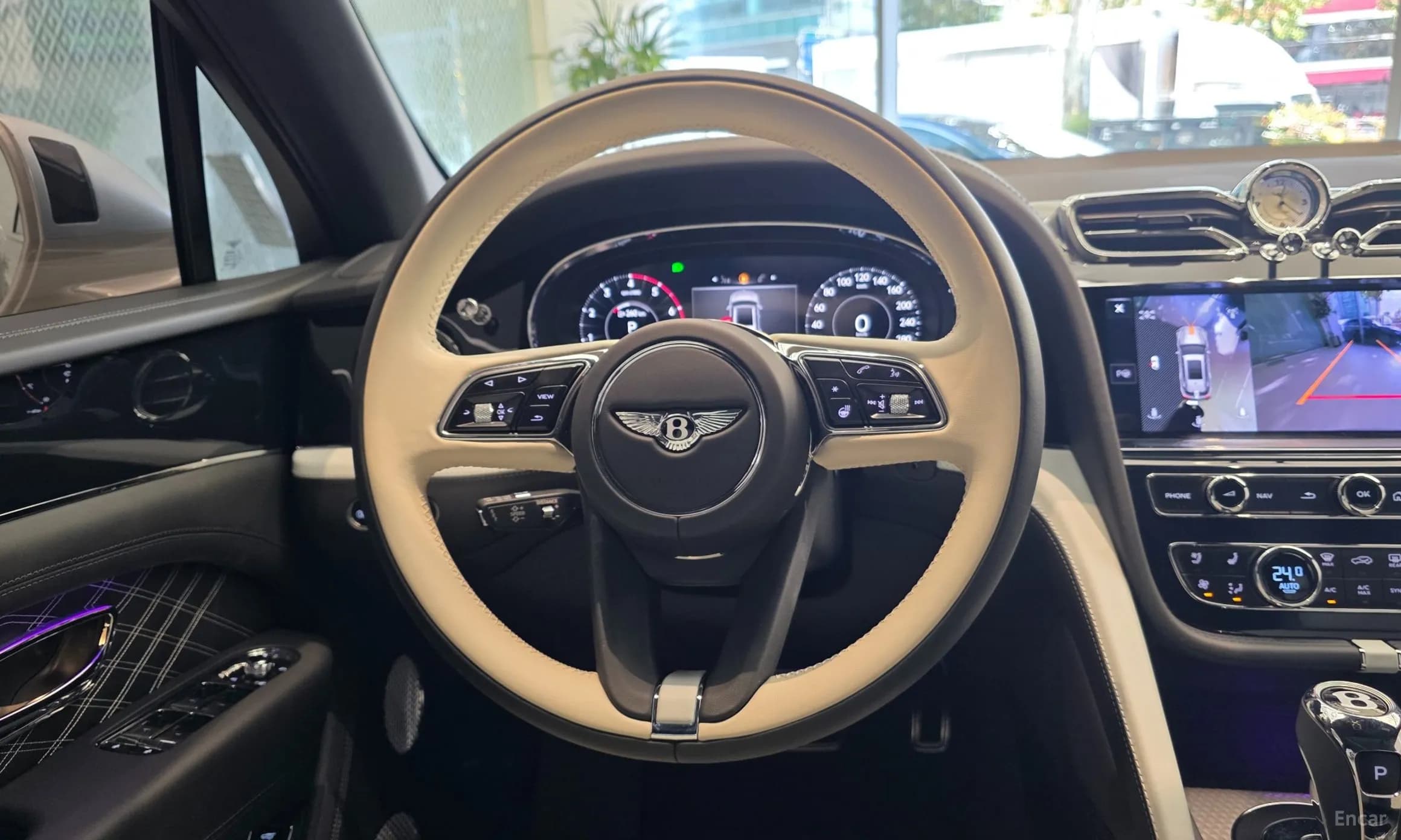 Bentayga