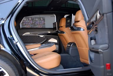 S8 (D5)