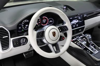 Cayenne (PO536)