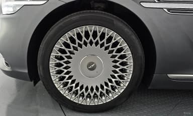 G90