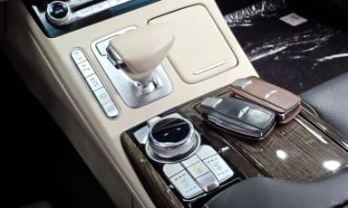 G90