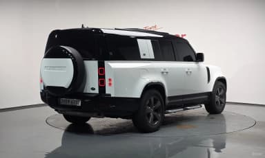 Defender (L663)