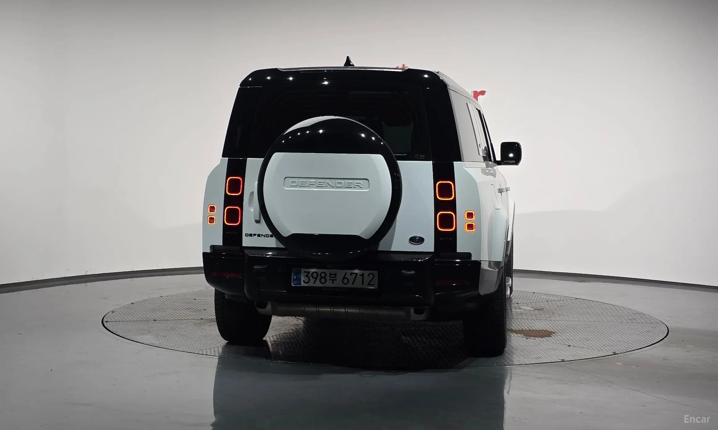 Defender (L663)