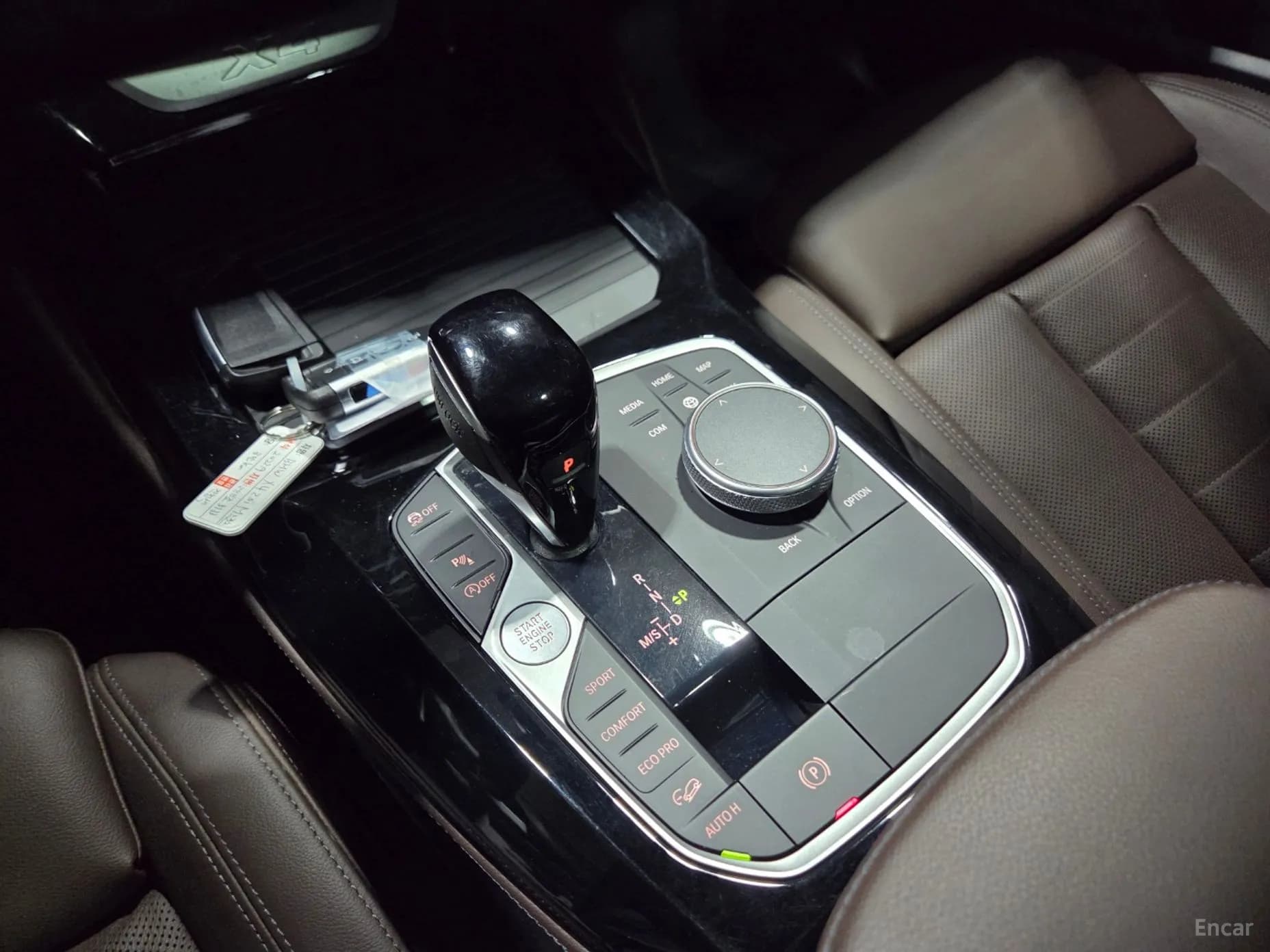 X4 (G02)