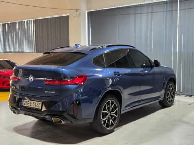 X4 (G02)