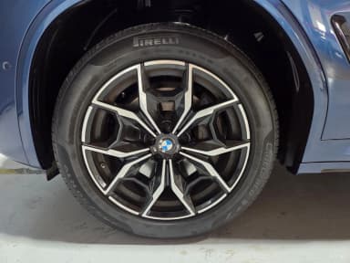 X4 (G02)