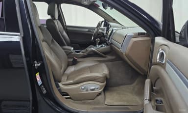 New Cayenne