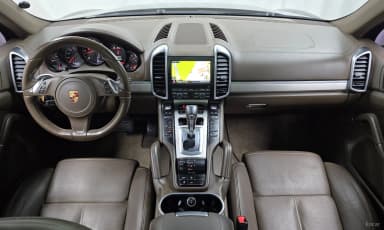 New Cayenne